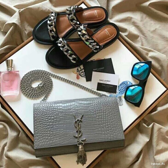 YSL KATE MEDIUM 0815